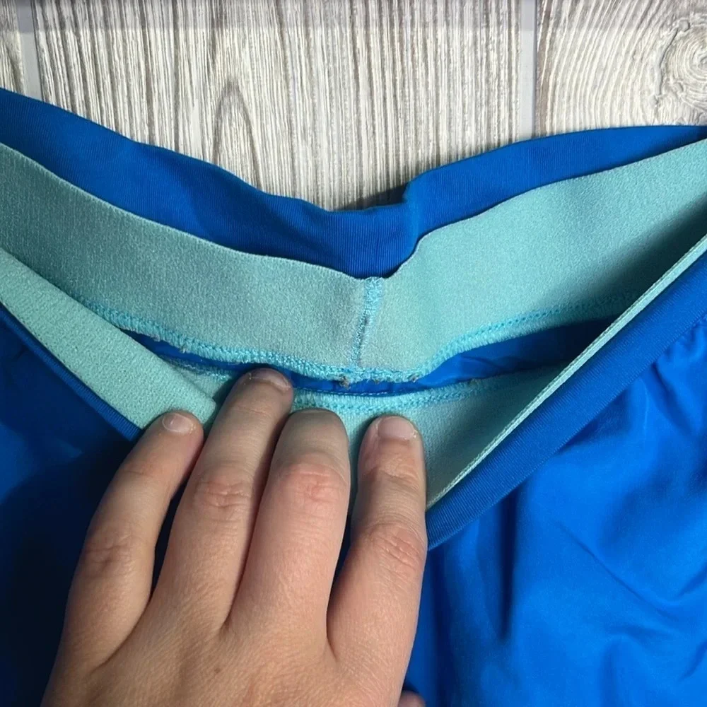Women’s Adidas Climate Shorts Blue Size Medium